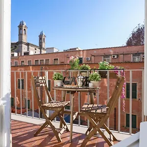 Townhouse By The Spanish Steps Appartement