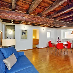 Apartamento Parione Charme - My Extra, Roma
